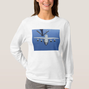Wechselstrom - 17 Globemaster III nähert sich dem T-Shirt