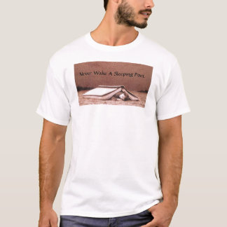 Wecken Sie nie einen schlafenden Dichter T-Shirt