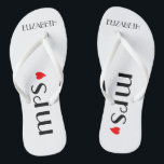 Wedding Bräute Frau-Flip Flops | Flip Flops<br><div class="desc">Ein niedlicher Zusatz zu Ihrem Strand oder zu Poolsidehochzeit! Weiß dreht Reinfälle mit dem Wort "Frau",  ein rotes Herz um und der Brautname sind personalisiert. Um des zusammenpassenden Bräutigams zu sehen Reinfälle umzudrehen bitte besichtigen meinen Speicher "die Hungarican Prinzessin" bei www.zazzle.com/hungaricanprincess*. Schauen Sie in meiner "umdrehen Reinfall" Abteilungskategorie. Glückwünsche!</div>