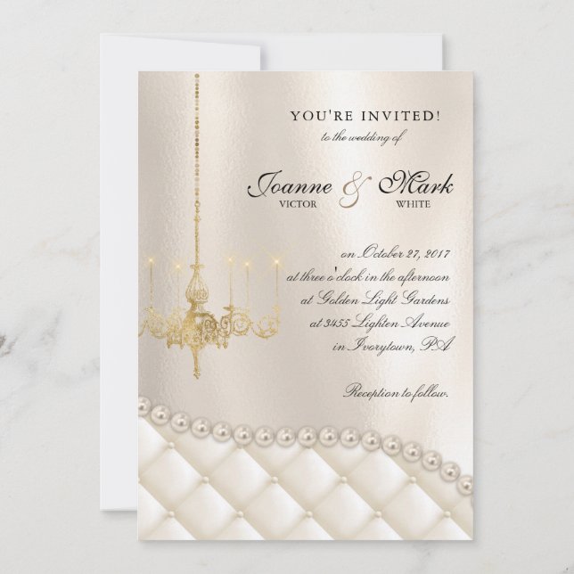 Wedding Chandelier Lighting Ivory Pearls Satin Einladung (Rückseite)