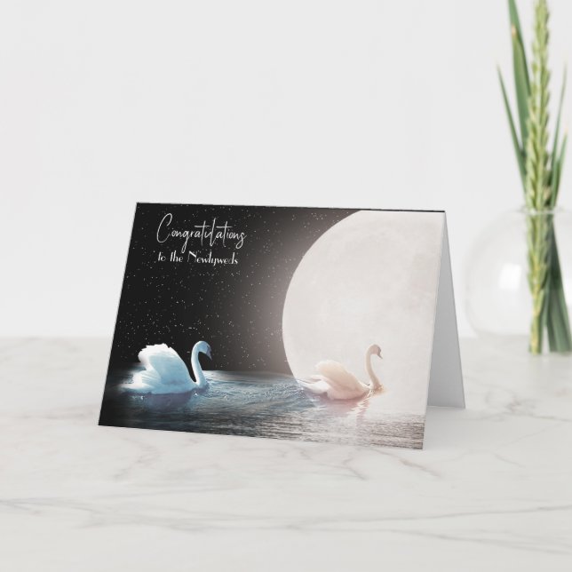 Wedding Congratulations White Swans and Moon  Karte (Vorderseite)