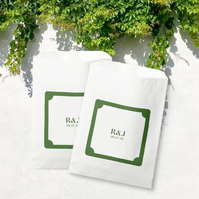 Wedding Couple Monogram Green Geschenktütchen (Wedding Couple Monogram Green Favor Bags)