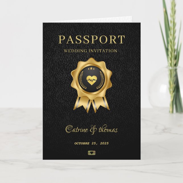 Wedding Destination Black Passport Weltkarte Einladung (Vorderseite)