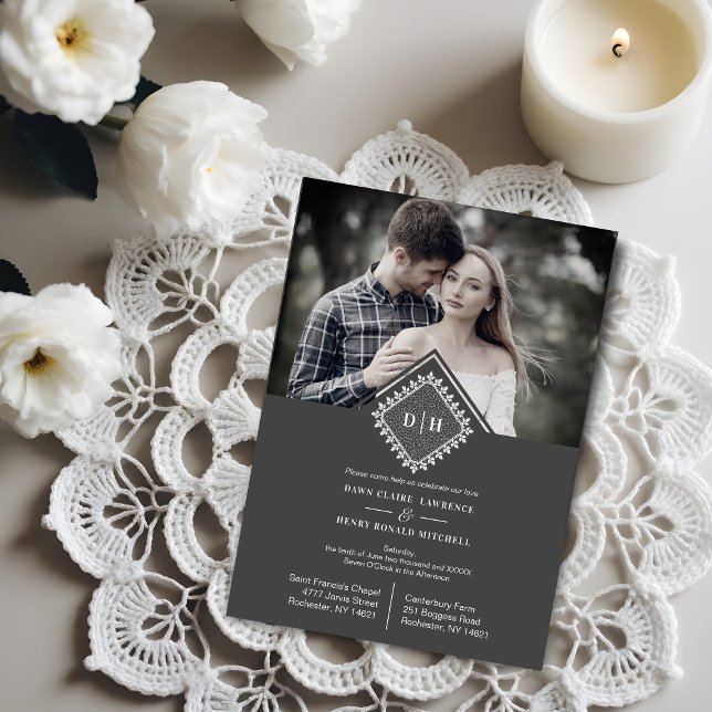 Wedding Initials Ornamental Lace Sophisticated Magnetkarte (Wedding Initials Ornamental Lace Sophisticated Magnetic Invitation.)