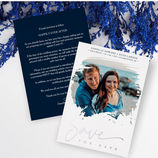 Wedding Modern Brushstroke Photo Engaged Couple Folieneinladung (Von Creator hochgeladen)