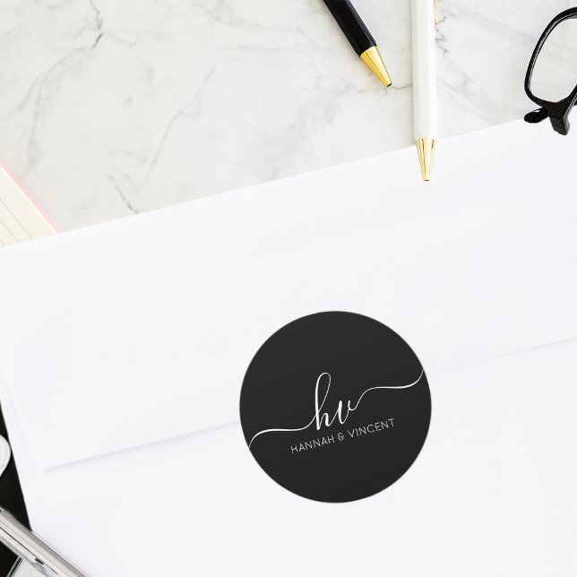 Wedding Monogram Calligrafy Script Custom Bevorzug Runder Aufkleber (Von Creator hochgeladen)