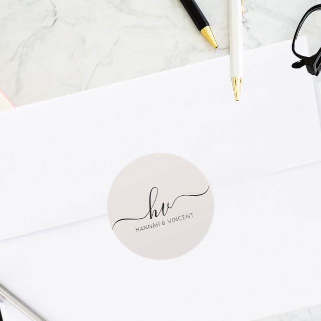 Wedding Monogram Calligrafy Script Custom Bevorzug Runder Aufkleber (Von Creator hochgeladen)