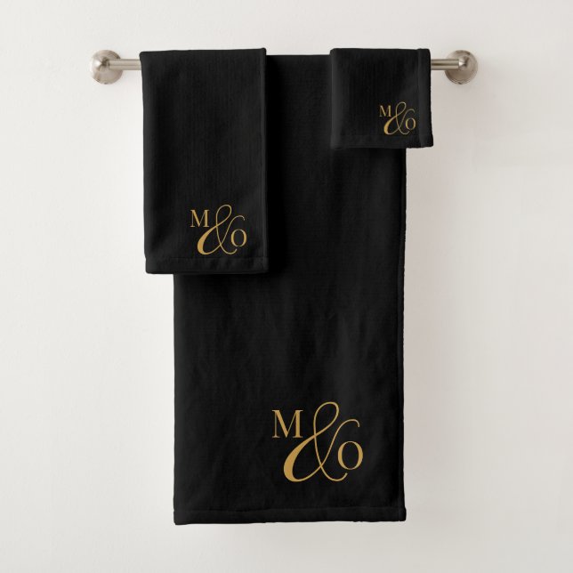 Wedding Monogram Gold Initials Serif Script Black Badhandtuch Set (Insitu)