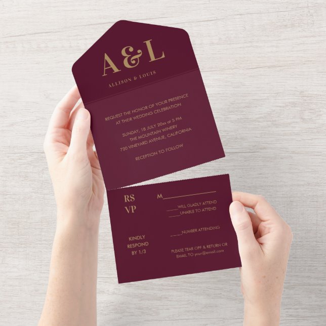 Wedding Monogram Minimalistisch Burgundy Gold All In One Einladung (Abreißen)