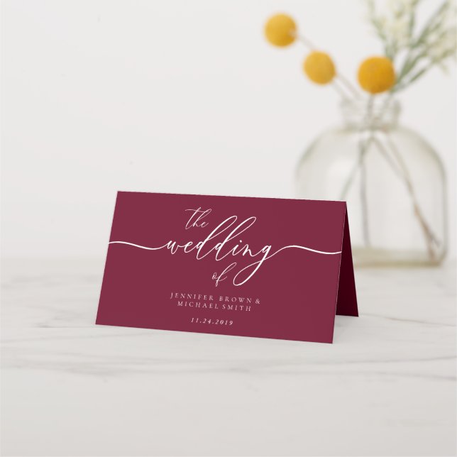 Wedding Name Simple Burgundy Platzkarte (Rückseite)