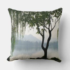 Weeping Willow Mountain View Kissen