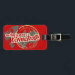 Wegstrecke pour l'aventure red luggage tag gepäckanhänger<br><div class="desc">en route pour l'aventure Französisch Grafik Text Tag bedeutet,  wie Abenteuer. Das hellrote Tag hilft Ihnen,  Ihren Fall leichter zu finden. Passen Sie die Rückseite dieses Tags mit Ihren Namen- und Adressdaten an. Entworfen exklusiv von Sarah Trett.</div>