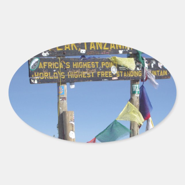Wegweiser auf dem Gipfel von Kilimanjaro kenya Ovaler Aufkleber (Vorderseite)