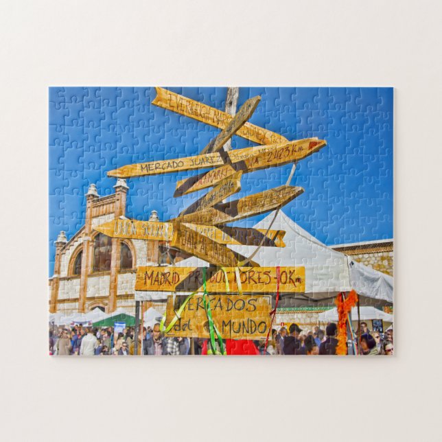 Wegweiser in Madrid. (Horizontal)