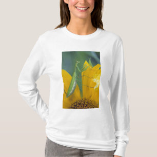 Weibliche Gottesanbeterin T-Shirt
