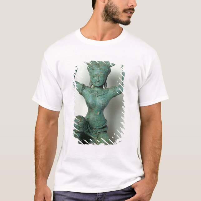 Weibliche Zahl Kniens benutzt, um a zu stützen T-Shirt (Vorderseite)