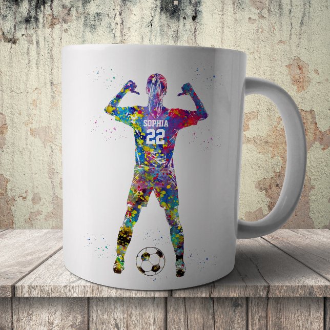 weiblicher Fußballspieler Kaffeetasse (Von Creator hochgeladen)