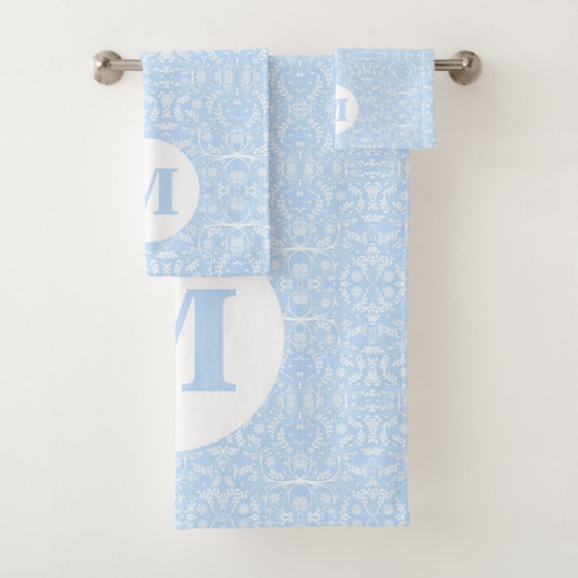 Weich blau und weiß Botanisch mit Monogramm Badhandtuch Set (Insitu)