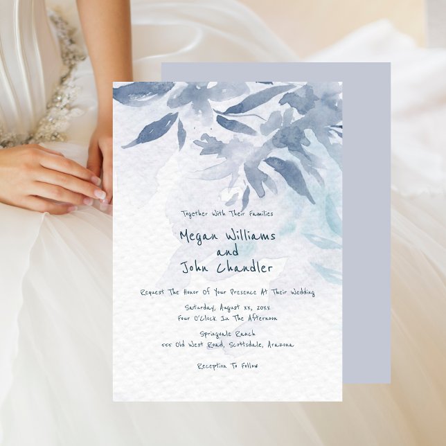 Weich blaue Aquarellfarben-Blätter Hochzeit Einladung (Soft Blue Watercolor Leaves Wedding Invitation - Blue Background)