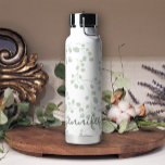 Weiche grüne Leaf florale Moderne Name Trinkflasche<br><div class="desc">Flasche mit Blumenwasser.</div>