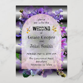 Weiche, lila Blüte mit schwarz-weißem Hintergrund Folieneinladung