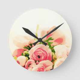 Weiche rosa Rosen! Runde Wanduhr
