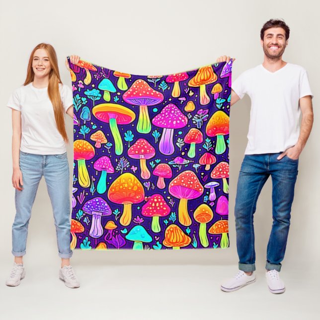 Weicher Nebel: Cartoon-Pilz-Patch Fleecedecke (Beispiel)