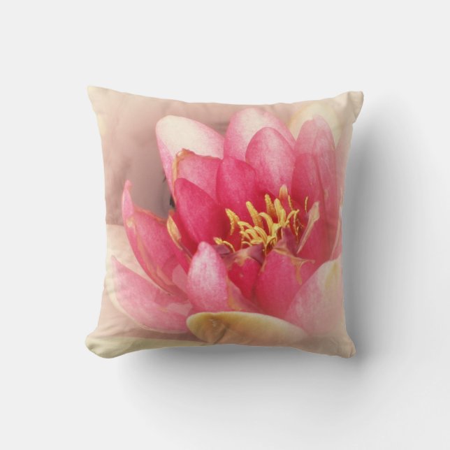 Weicher, rosafarbener Lilie durch PILLOW Kissen (Vorderseite)