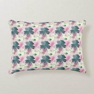 Weiches Aquarell-Rosa-Blumenmuster Dekokissen