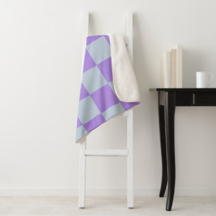 Weiches Blau und Lavendel Kariert Sherpadecke