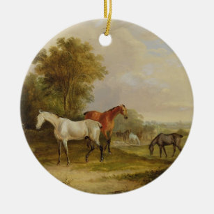 Weiden lassende Pferde: Ein grauer Stallion, der Keramik Ornament