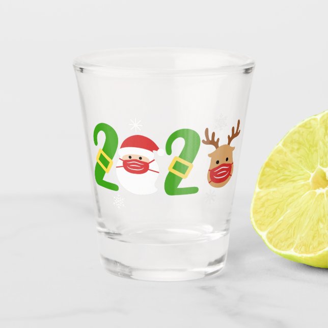 Weihnachten 2020 | Santa und Reindei in Maske Schnapsglas (Vorderseite)
