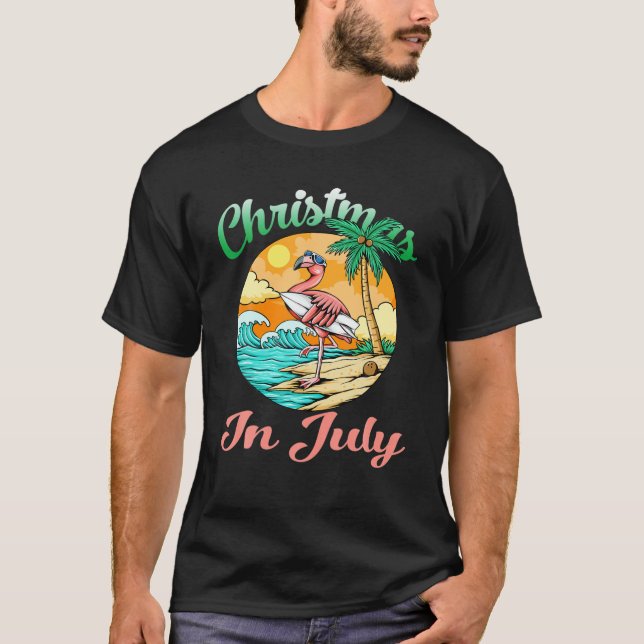 Weihnachten im Juli Flamingo Surfsommer T-Shirt (Vorderseite)