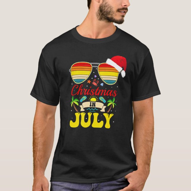 Weihnachten im Juli Weihnachtsmannmütze Sonnenbril T-Shirt (Vorderseite)