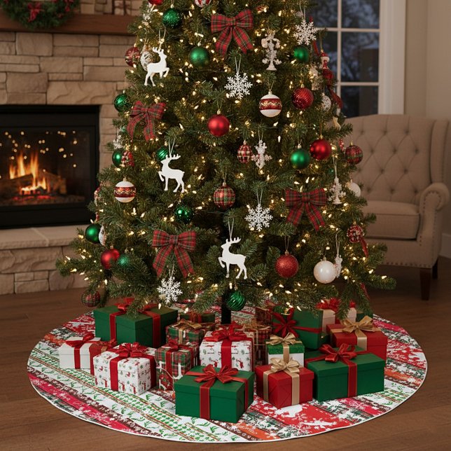 Weihnachten im Wald mit Schneeflocken Polyester Weihnachtsbaumdecke (Von Creator hochgeladen)