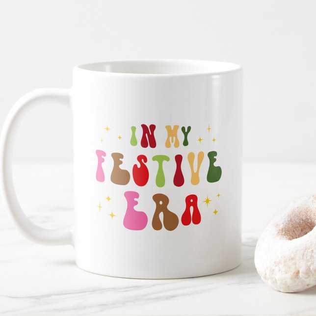 Weihnachten in meiner Festzeit Kaffeetasse (In My Festive Era Funny Christmas Mug, Retro Holiday Gift, Teen Gift, Hostess Gift, Secret Santa)