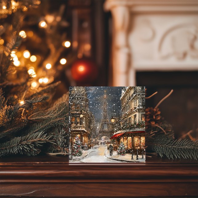 Weihnachten in Paris: Glittering Eiffel Tower Lane (Von Creator hochgeladen)