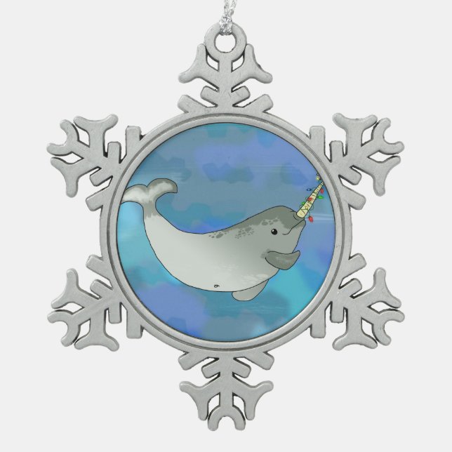 Weihnachten Narwhal für Wohltätigkeit Schneeflocken Zinn-Ornament (Vorderseite)