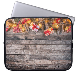 Weihnachten rustikaler Hintergrund, Holzplanken. Laptopschutzhülle