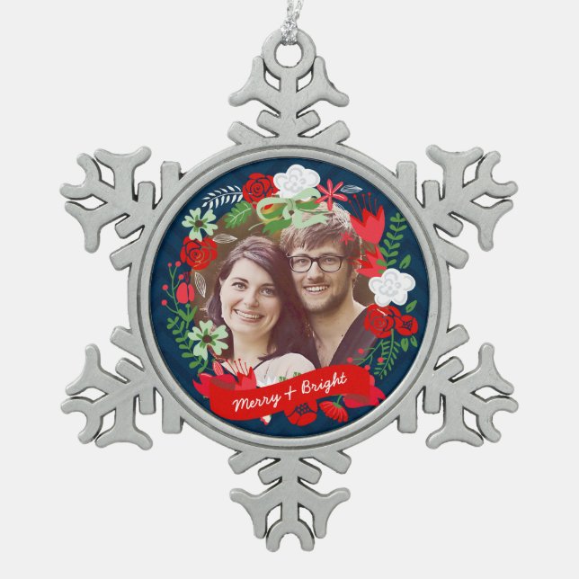Weihnachten Zickzack Blumenkranz Foto Personalisie Schneeflocken Zinn-Ornament (Vorderseite)