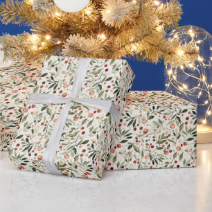 Weihnachtliches Grün mit roten Beeren Geschenkpapier