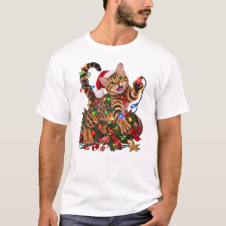 Weihnachts-Bengalkatze jagt Weihnachtslichter T-Shirt
