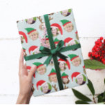 Weihnachts-Crew Custom Six Foto Funny Holiday Gesc Geschenkpapier<br><div class="desc">** Scrollen Sie nach unten für Foto Wie unten!** Dieses lustige und fröhliche Weihnachtsgeschenkpapier wird Ihre Freunde und Familie begeistern, wenn Sie es mit den Fotos Ihrer Kinder, Eltern, Freunde und sogar Haustiere personalisieren, die die ganze verrückte Figur in den albernen Weihnachtsliedern und Elfenhüten stecken. Es gibt sogar ein Paar...</div>
