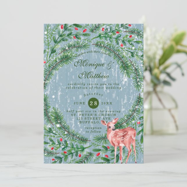 Weihnachts-Dusty Blue Wood Deer Wedding Einladung (Stehend Vorderseite)