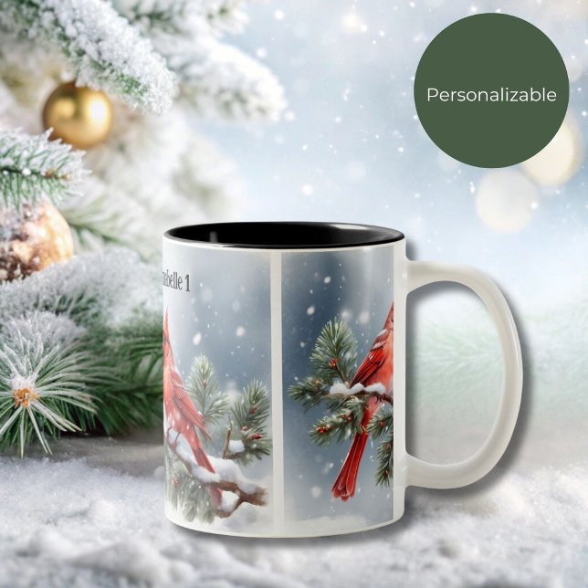Weihnachts-Kardinal in der Schnee-2-Tasse Zweifarbige Tasse (Von Creator hochgeladen)
