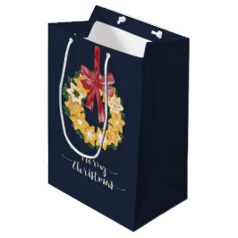 Weihnachts-Keks mit blaugrauem Hintergrund Mittlere Geschenktüte