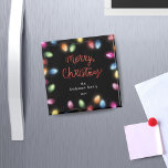 Weihnachts-Lichter Frohe Weihnachtsmagnet Magnet<br><div class="desc">Unsere Kollektion "Farbenfrohe Weihnachtsstimmung" vereint festliche Elemente wie Weihnachtsbeleuchtung mit eleganten und schicken Schriftart auf einem dunklen Hintergrund.</div>