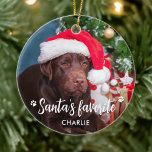 Weihnachts Lieblings-Pet-Welpen-Foto Keramik Ornament<br><div class="desc">Der Weihnachtsmann ist am liebsten! Denn natürlich ist der Hund der Liebling von Santa! Dekorieren Sie Ihren Baum oder schicken Sie ein besonderes Geschenk mit diesem super niedlichen personalisierten Haustier Foto Urlaubssornament. Fügen Sie Ihrem Hund Foto und personalisieren Sie mit Namen und Jahr. Die Einrichtung ist zweiseitig, Sie können verschiedene...</div>