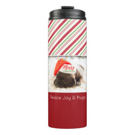 Weihnachts-Mops in Weihnachtsmannmütze mit festlic Thermosbecher