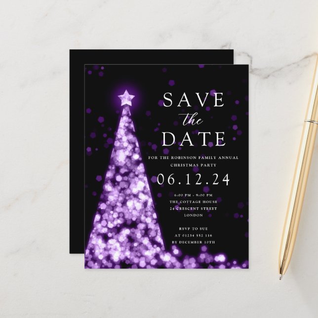 Weihnachts-Party Save the Date Baum Lila Einladung (Vorderseite/Rückseite Beispiel)